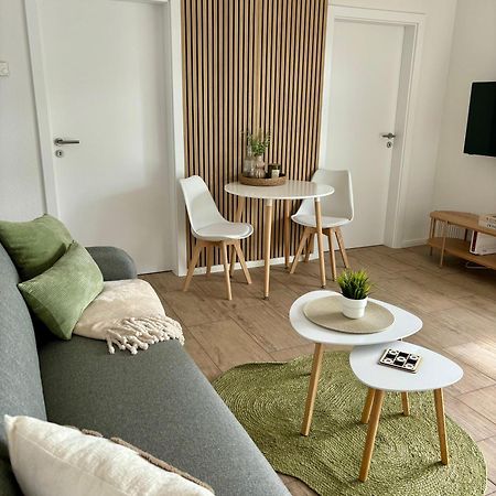 Home & Apart - Apartment Im Herzen Von Kreyenbrueck - Apartment 1 Oldenburg Eksteriør billede