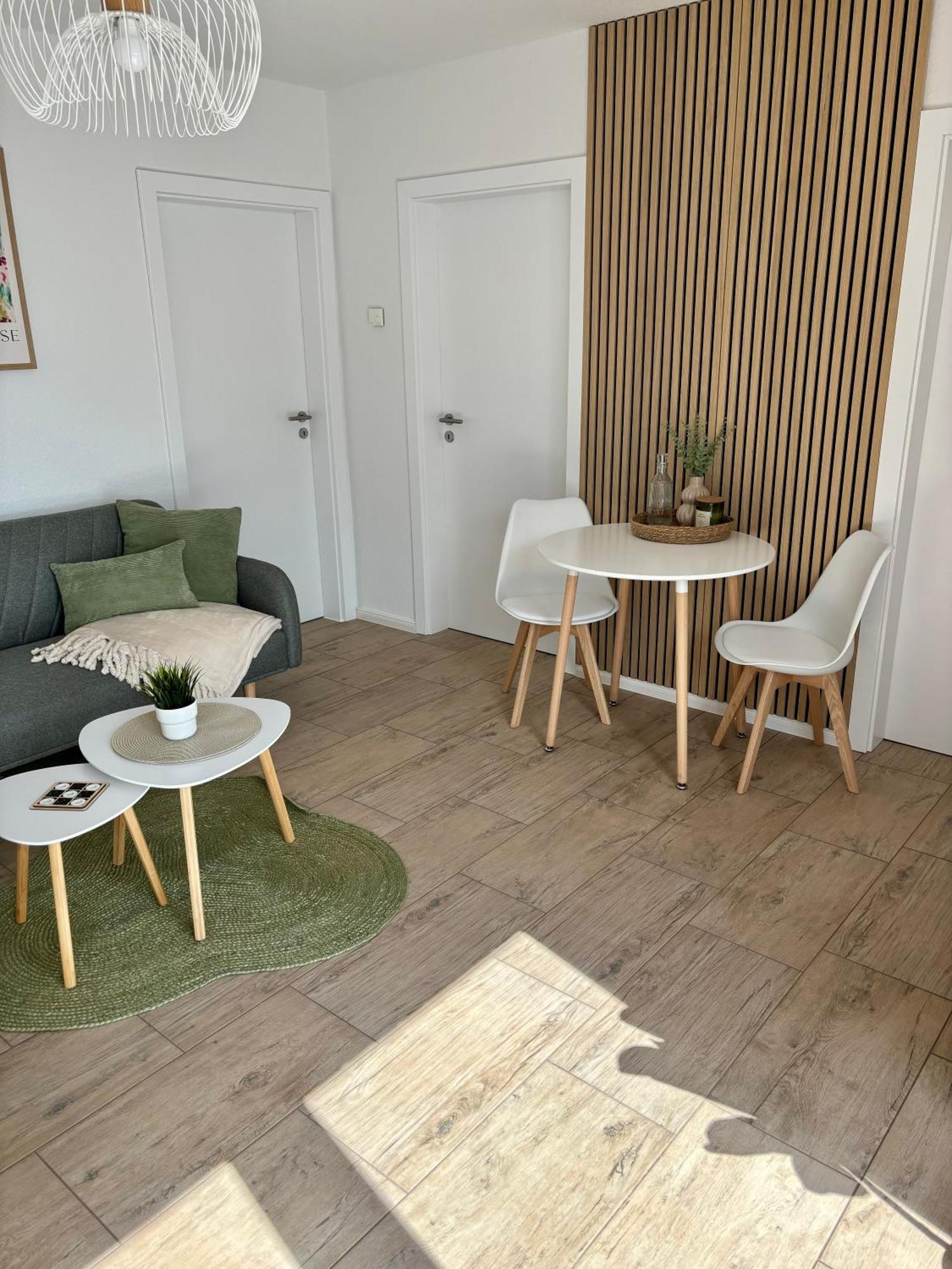 Home & Apart - Apartment Im Herzen Von Kreyenbrueck - Apartment 1 Oldenburg Eksteriør billede