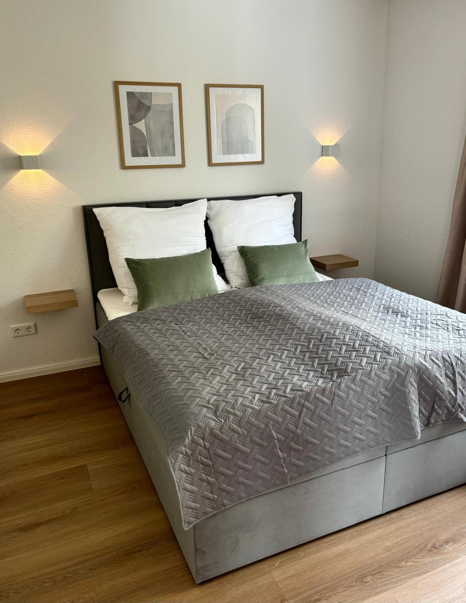 Home & Apart - Apartment Im Herzen Von Kreyenbrueck - Apartment 1 Oldenburg Eksteriør billede
